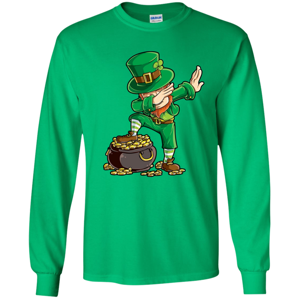 St Patrick's Day Dabbing Leprechaun Funny T-shirt - TeesGrab