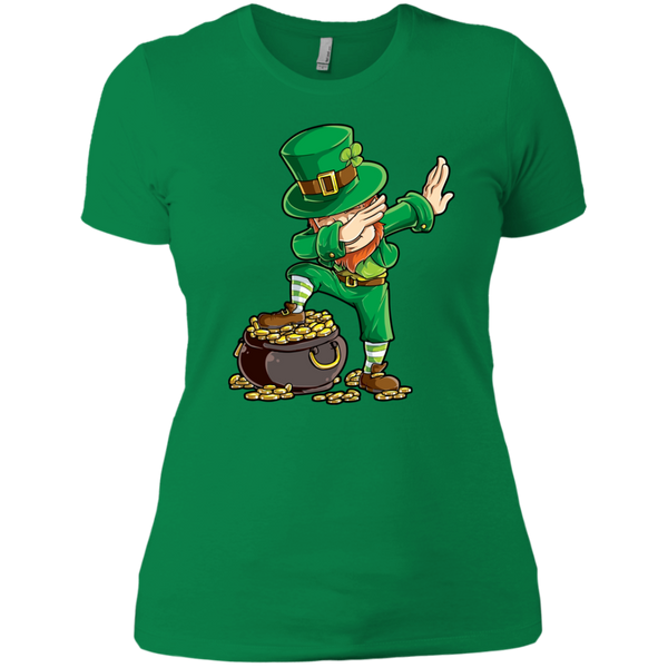 St Patrick's Day Dabbing Leprechaun Funny T-shirt - TeesGrab